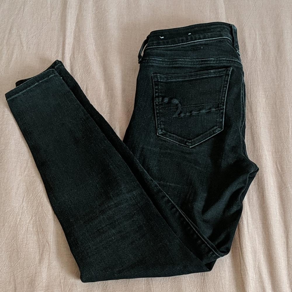 American Eagle black skinny jeans!